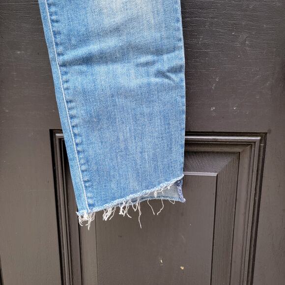 MOTHER Stunner Zip Ankle Step Fray Skinny Jean in Good Girls Do Size 27 - Picture 6 of 10